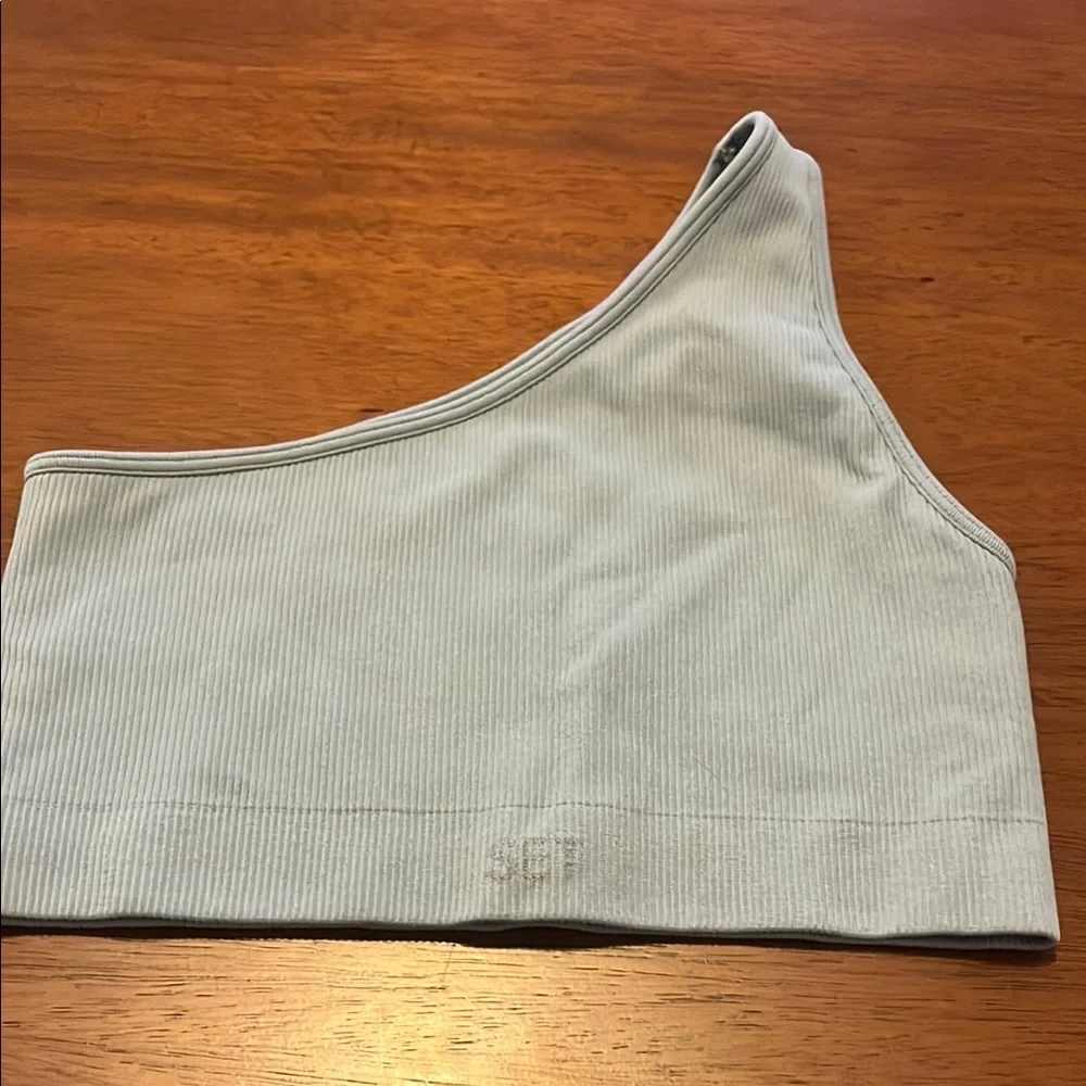 One-Shoulder Ribbed Crop Top - Picture 2 of 2